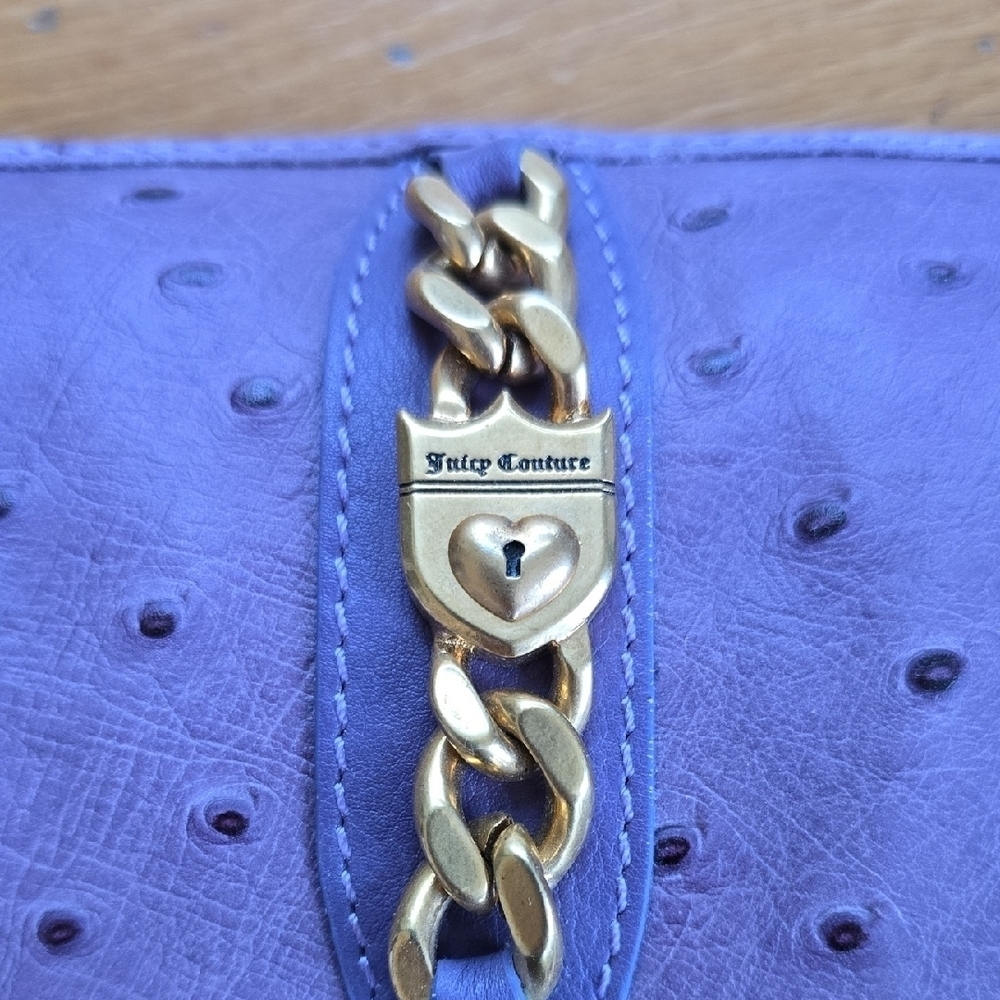 NWT Vintage Juicy Couture Purple Leather Clutch With Gold Chain Rare 2000s Y2K - Picture 5 of 8